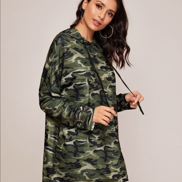 Camo Drop Shoulder Hoodie - Picture 2 of 6